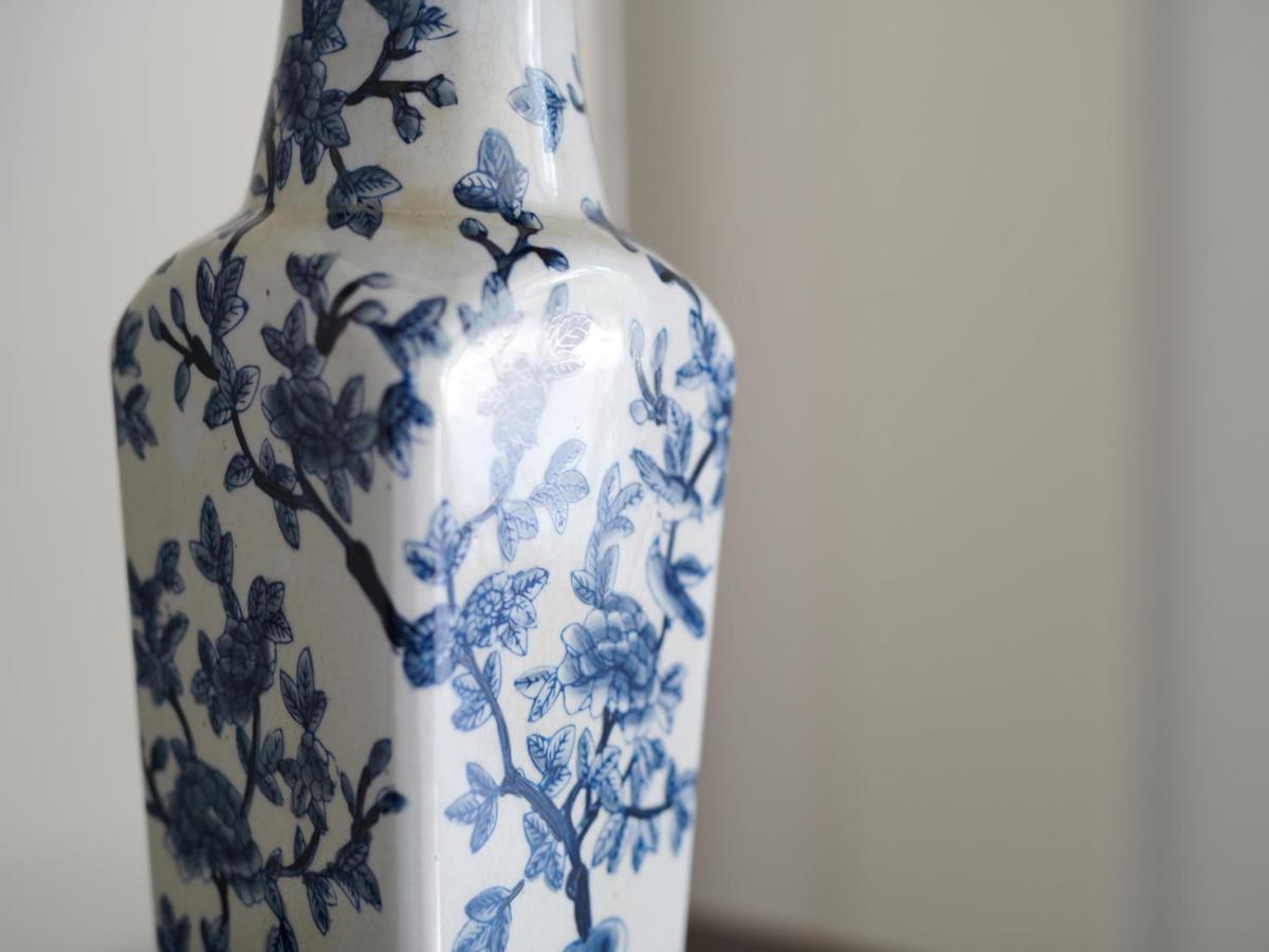Carton House A Fairmont Managed Hotel Maynooth Luaran gambar A Delft vase